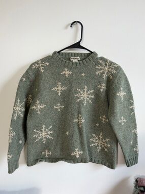 VINTAGE EDDIE BAUER SAGE GREEN WOOL SNOWFLAKE CREWNECK SWEATER